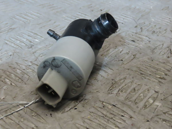 Pompe lave-glace avant CITROEN C1