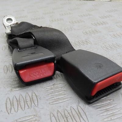 Ancrage ceinture arrière droit BMW SERIE 3