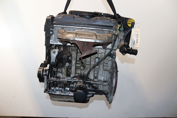 Moteur essence Peugeot 306 3-5 portes (7A, 7C, N3, N5) 1.4 (1993-2001) 5 portes