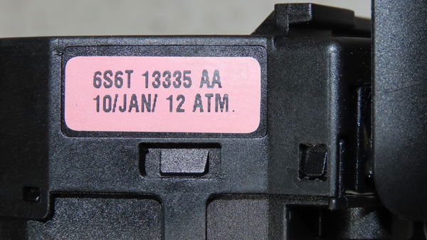 Commande clignotant Ford FUSION (JU_) 1.6 (2002-2009)