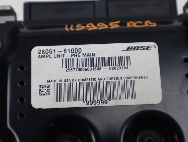 Amplificateur autoradio Renault KOLEOS I (HY_) 2.0 dci 4x4 (hy0b) (2008)