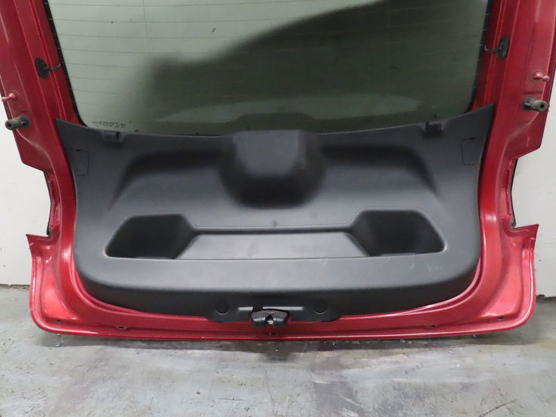Hayon PEUGEOT 208