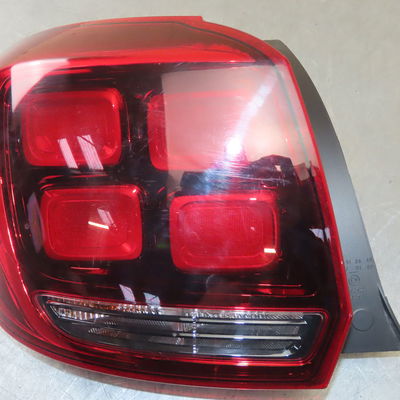 Feu arrière gauche DACIA SANDERO