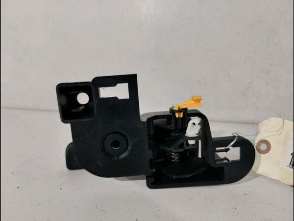 Poignee int porte avd Jeep WRANGLER III (JK) 2.8 crd (2010)