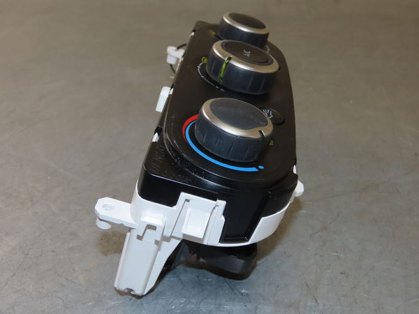 Commande de chauffage RENAULT CLIO