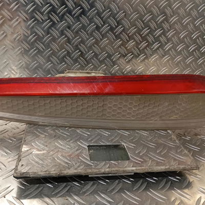 Feu arrière droit Ford FOCUS II Turnier (DA_, FFS, DS) 1.6 tdci (2004-2012)