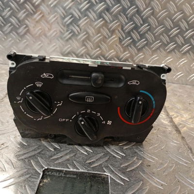 Commande de chauffage Peugeot 206 3-5 portes (2A-C) 1.6 16v (2000-2009) 3 portes