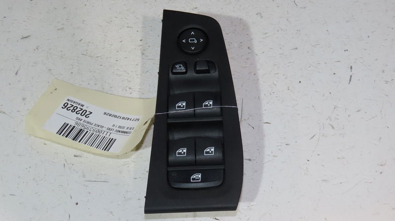 Commande lève-glace porte avant gauche Bmw 1 (F40) 118 i (2019) 5 portes