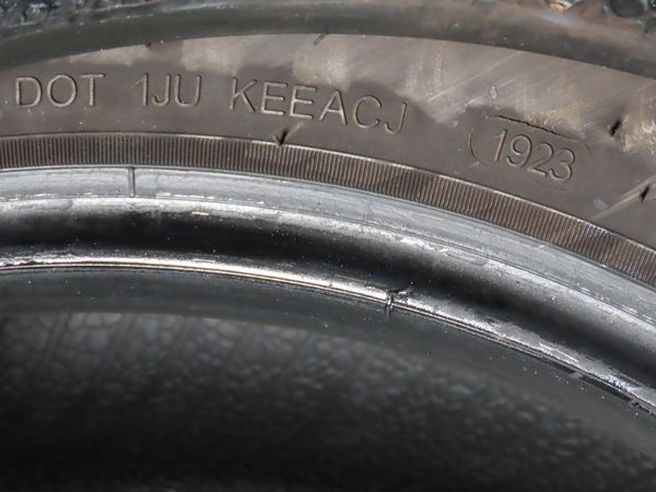 Pneumatiques Renault SCÉNIC III (JZ0-1_) 1.5 dci (2009) 5 portes