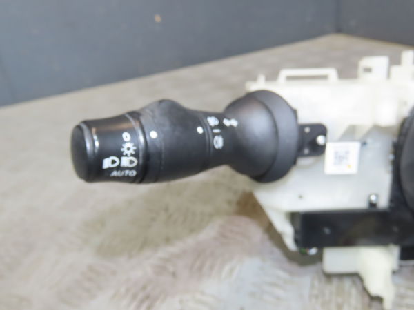 Commande clignotant RENAULT LATITUDE