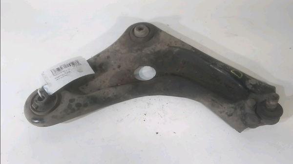 Triangle inf avd PEUGEOT 207