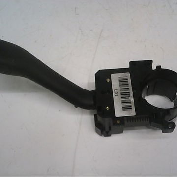 Commande clignotant Audi A3 (8L1) 1.9 tdi (1996-2001)