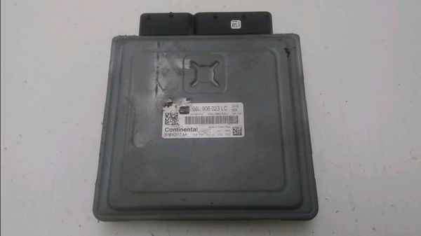 Calculateur moteur SEAT IBIZA