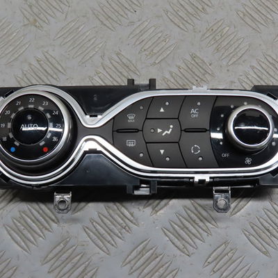 Commande de chauffage Renault CLIO IV Grandtour (KH_) 1.5 dci 90 (khn3, khn4) (2012) 5 portes
