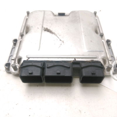 Calculateur moteur PEUGEOT 807