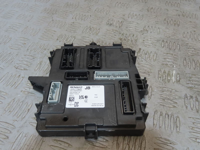 Bsm (boitier servitude moteur) RENAULT AUSTRAL