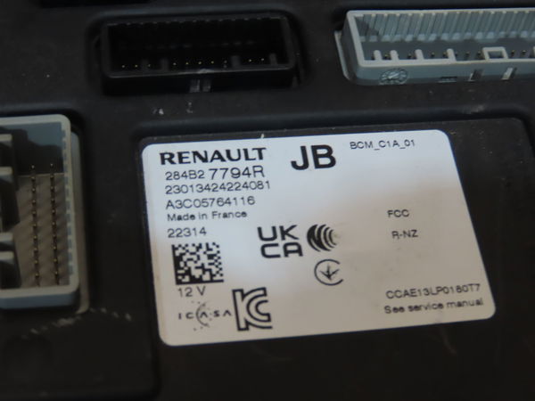 Bsm (boitier servitude moteur) RENAULT AUSTRAL