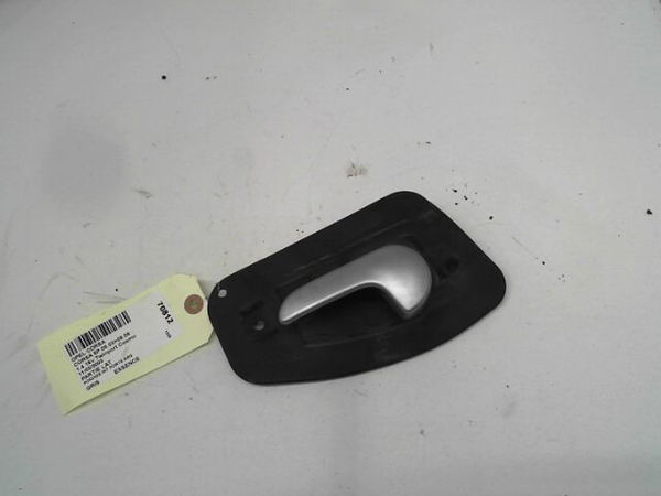 Poignee int porte arg OPEL CORSA III Phase 1 10-2000--08-2003 1.4i 16v