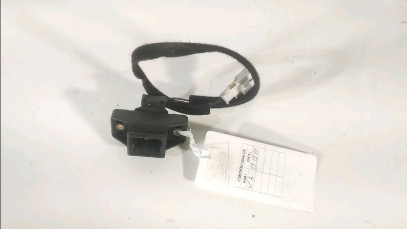 Serrure hayon RENAULT CLIO 2
