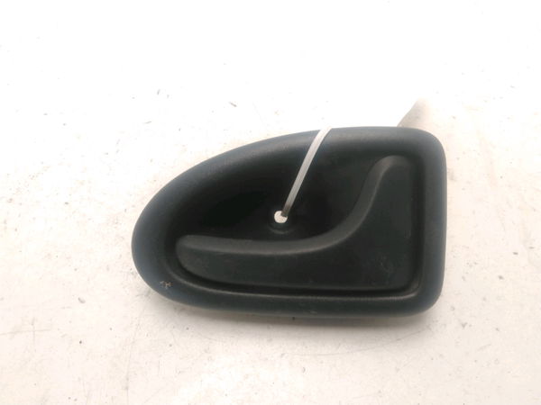 Poignee int porte ard RENAULT CLIO