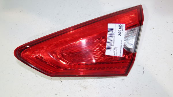 Feu arrière intérieur droit Nissan PULSAR 3-5 portes (C13) 1.2 dig-t (2014)