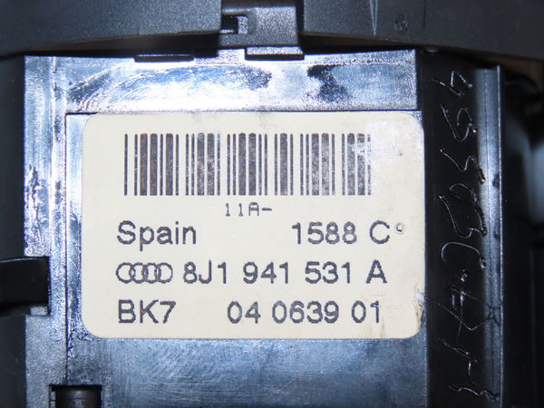 Interrupteur commande de phares Audi A3 Sportback (8PA) 2.0 tdi 16v (2004-2013) 5 portes
