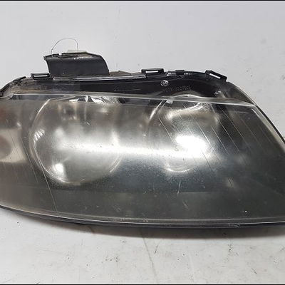 Phare droit AUDI A3