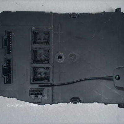 Platine fusible habitacle Renault SCÉNIC II (JM0-1_) 1.9 dci (jm0g, jm12, jm1g, jm2c) (2003-2006)