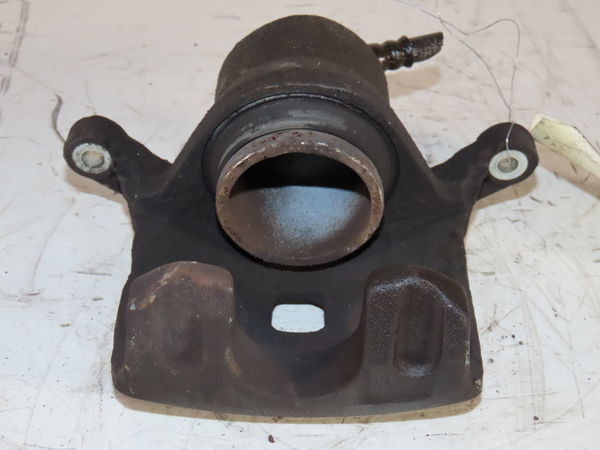 Etrier de frein avant droit Nissan PULSAR 3-5 portes (C13) 1.2 dig-t (2014)