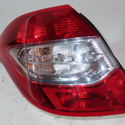 Feu arrière gauche Citroën C4 II (NC_) 1.6 hdi 90 (2009) 5 portes