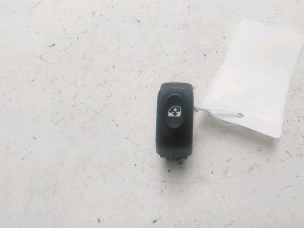 Commande lève-glace porte avant droite RENAULT KANGOO