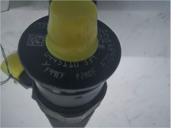 Injecteur 4 Citroën C3 II (SC_) 1.4 hdi 70 (sc8hzc, sc8hr0, sc8hp4) (2009) 5 portes
