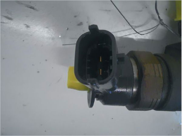 Injecteur 4 Citroën C3 II (SC_) 1.4 hdi 70 (sc8hzc, sc8hr0, sc8hp4) (2009) 5 portes