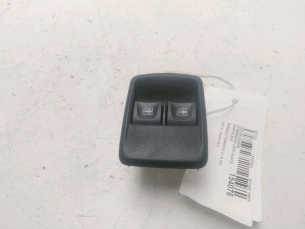 Commande lève-glace porte avant gauche RENAULT KANGOO