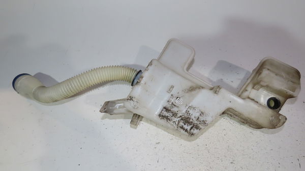 Reservoir lave-glace avant Peugeot 308 I (4A_, 4C_) 1.6 hdi (2007-2014) 5 portes