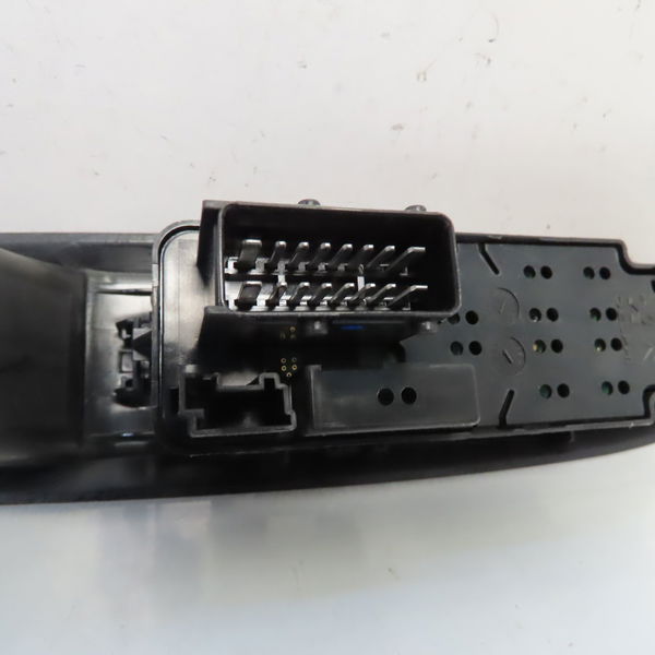 Commande lève-glace porte avant gauche CITROEN DS3