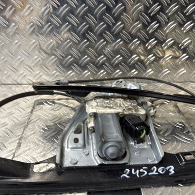 Mecanismemoteur leve-glace avg MERCEDES CLASSE C 203  CLASSE C 203 PHASE 1