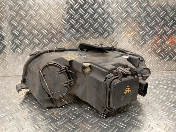 Phare antibrouillard avant gauche Audi A3 (8P1) 2.0 tdi 16v (2003-2012) 3 portes