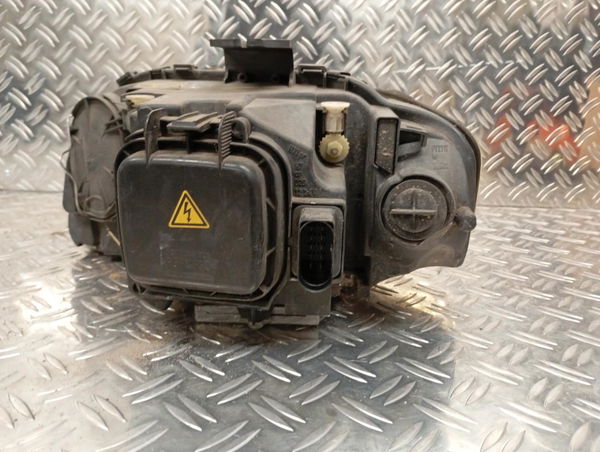 Phare antibrouillard avant gauche Audi A3 (8P1) 2.0 tdi 16v (2003-2012) 3 portes