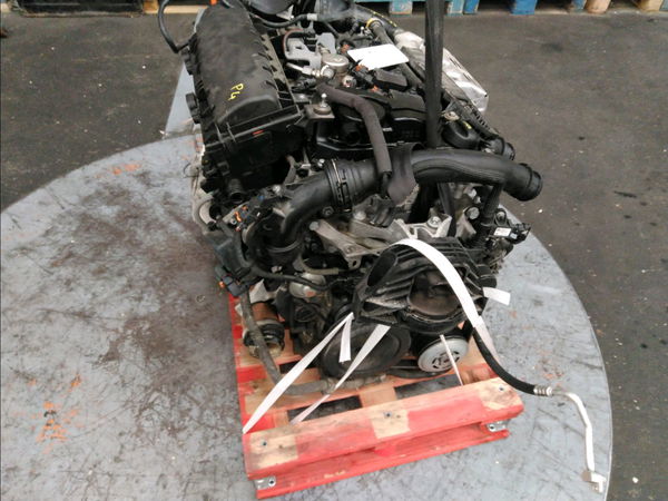Moteur essence PEUGEOT 208