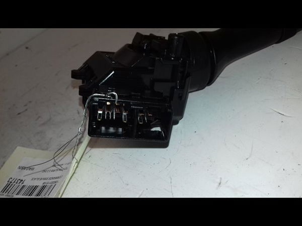 Commande essuie glace Toyota AURIS (_E15_) 2.2 d (ade157_, ade151_) (2006-2012)