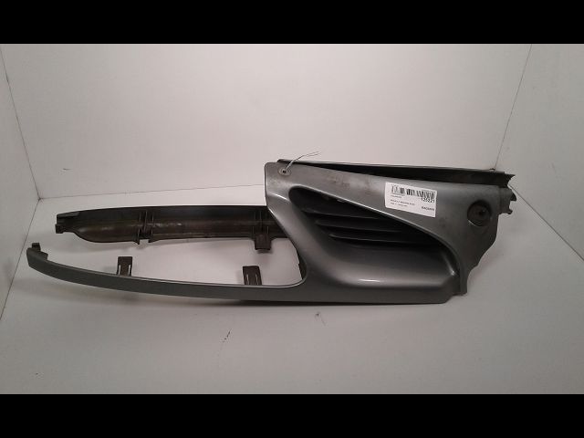 Calandre Renault MEGANE Scenic (JA0-1_) 2.0 i (ja0g) (1997-1999)