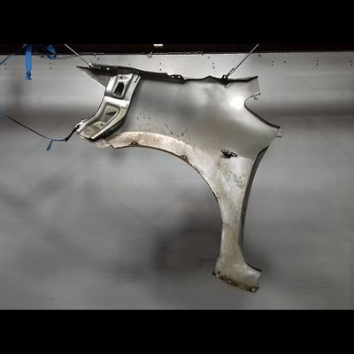 Aile avant droite Toyota AURIS (_E15_) 2.2 d (ade157_, ade151_) (2006-2012)