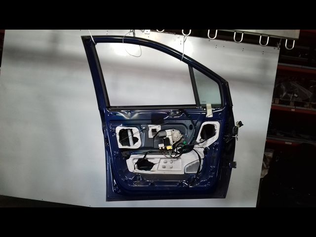 Porte avant gauche Peugeot 807 (EB_) 2.0 16v (2005)