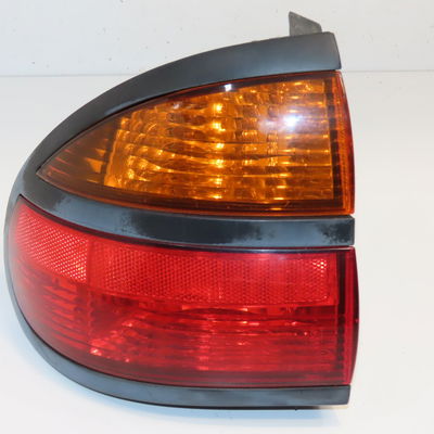 Feu arrière gauche RENAULT LAGUNA