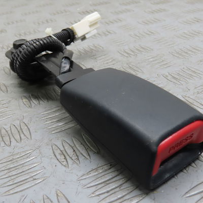 Ancrage ceinture avant gauche KIA RIO