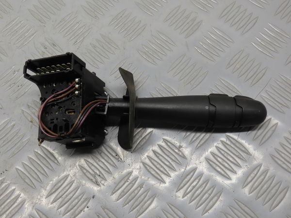 Commande eclairage Renault SCÉNIC I Monospace (JA0-1_, FA0_) 1.9 dci (ja05, ja1f) (1999-2003) 5 portes