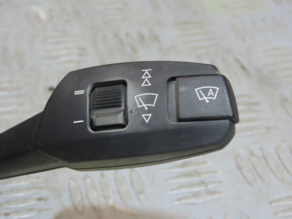 Commande clignotant BMW SERIE 1 E88