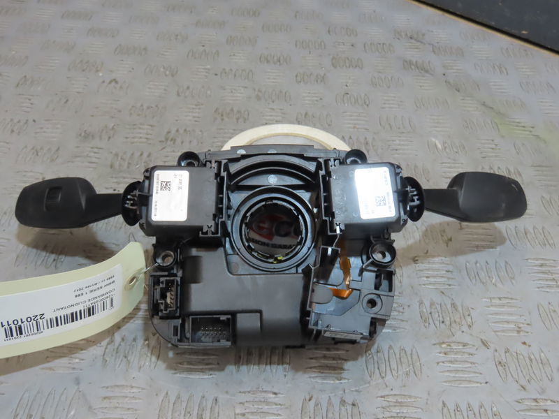 Commande clignotant BMW SERIE 1 E88