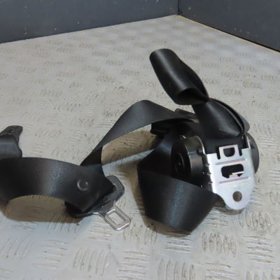 Ceinture arrière gauche BMW SERIE 1 E88